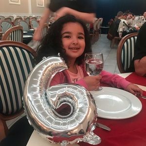 Meet your Posher, Lisa